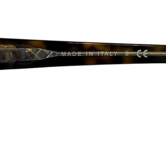 Chanel Women’s Tortoise Shell Optical Quality Glasses with Original Case - Picture 5 of 7